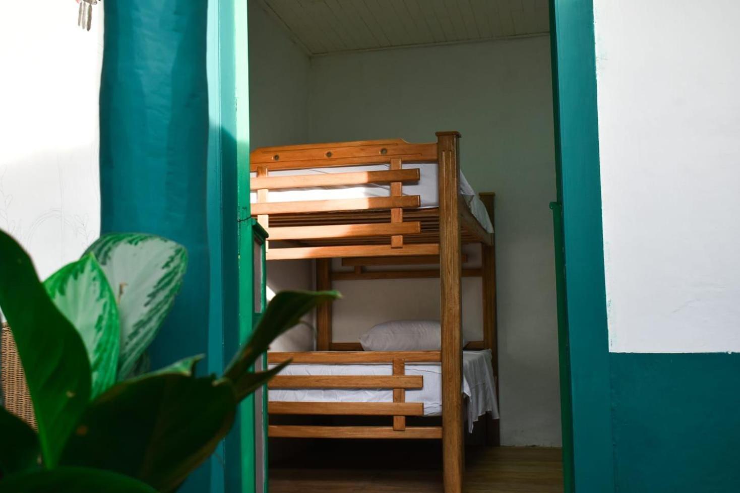 Origen Hostel Jardin Bagian luar foto